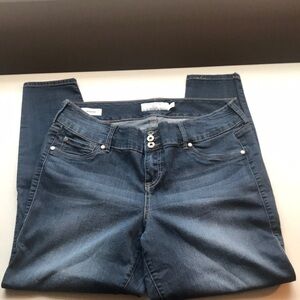 Torrid denim Jean Dark wash Jegging size 18
